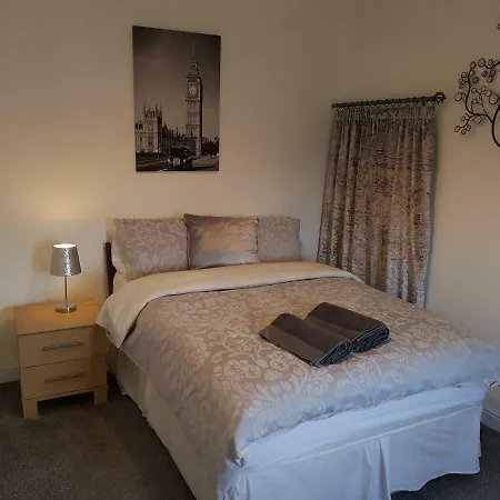 Luxury 3 Bed Flat Scarborough